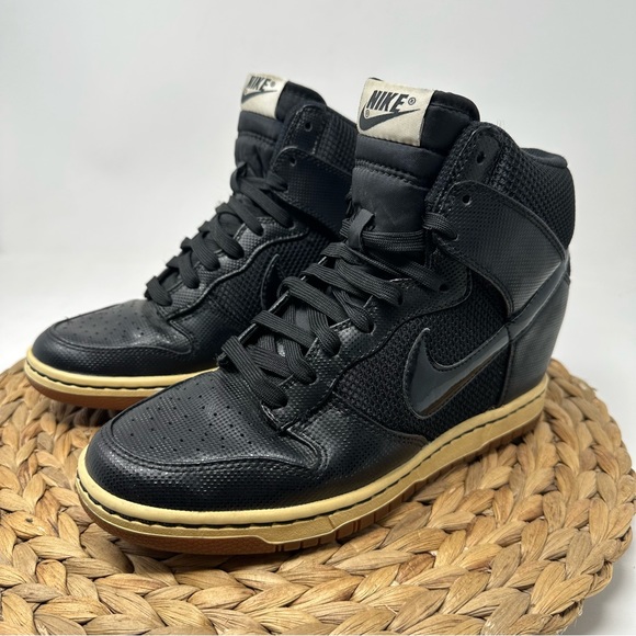 Nike Dunk Sky Hi Black Essential Mesh Gum Hidden Wedge Size 7.5 - Picture 4 of 9